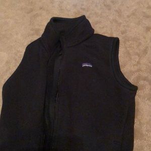 Patagonia Black Womans Vest